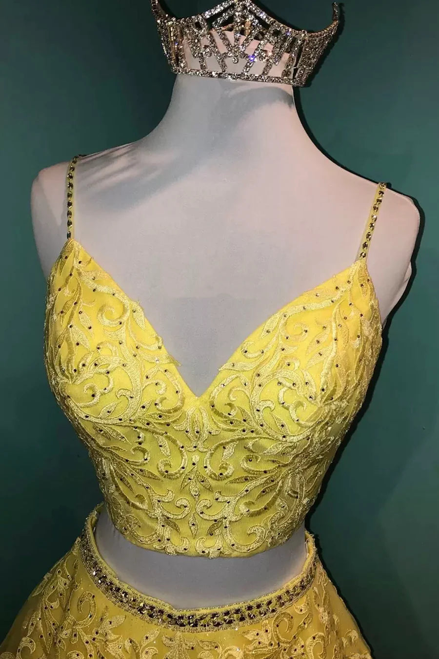 A-Line Two Pieces Spaghetti Straps V Neck Evening Party Dress Long Prom Dress With Appliques