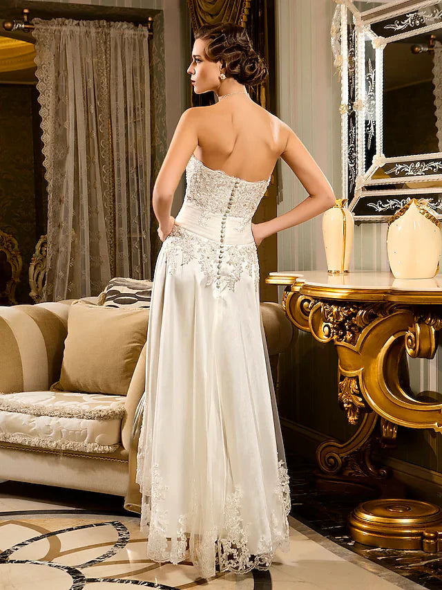 A-Line Wedding Dresses Strapless Asymmetrical Beaded Lace Strapless Vintage Illusion Detail with Appliques ButtonA-Line Wedding Dresses Strapless Asymmetrical Beaded Lace Strapless Vintage Illusion Detail with Appliques Button