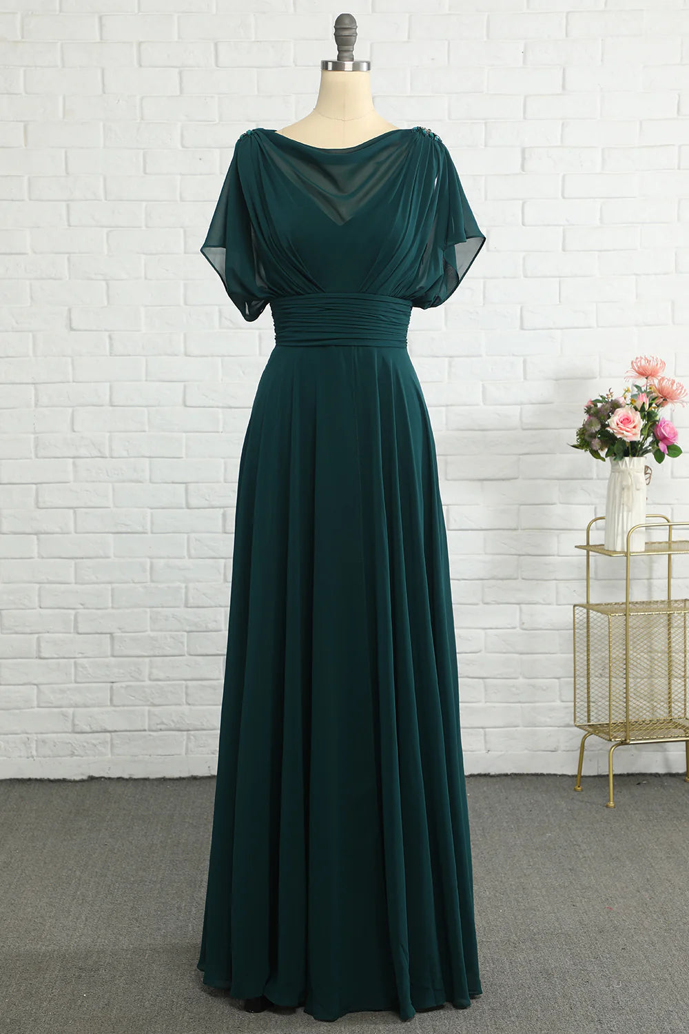 A Line Green Chiffon Long Mother of Bride Dress