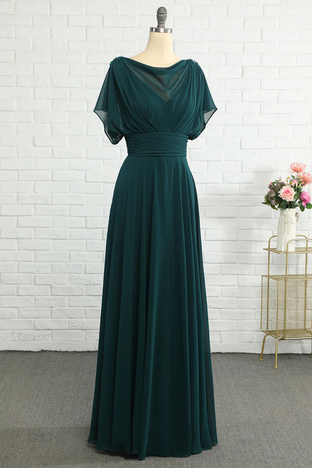 A Line Green Chiffon Long Mother of Bride Dress