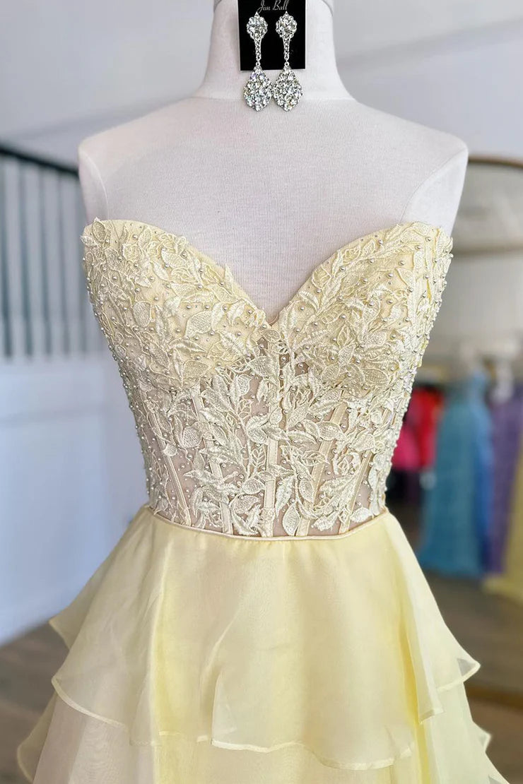A Line Sweetheart Chiffon Long Prom Dresses with Appliques