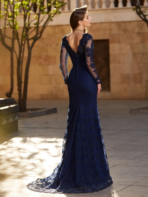 Trumpet/Mermaid V-neck Long Sleeves Applique Sweep/Brush Train Lace Dresses