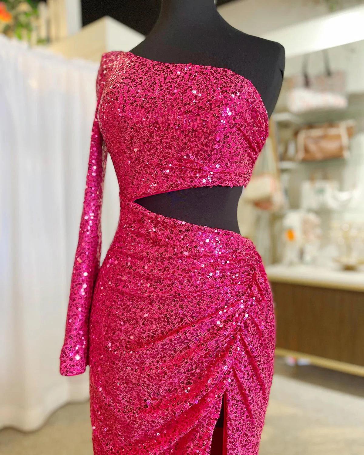 Sheath One Shoulder Sweep/Brush Train Dresses Cut-Out Pleated Glitter Sparking Sequins Long Prom Dress with Long Sleeve