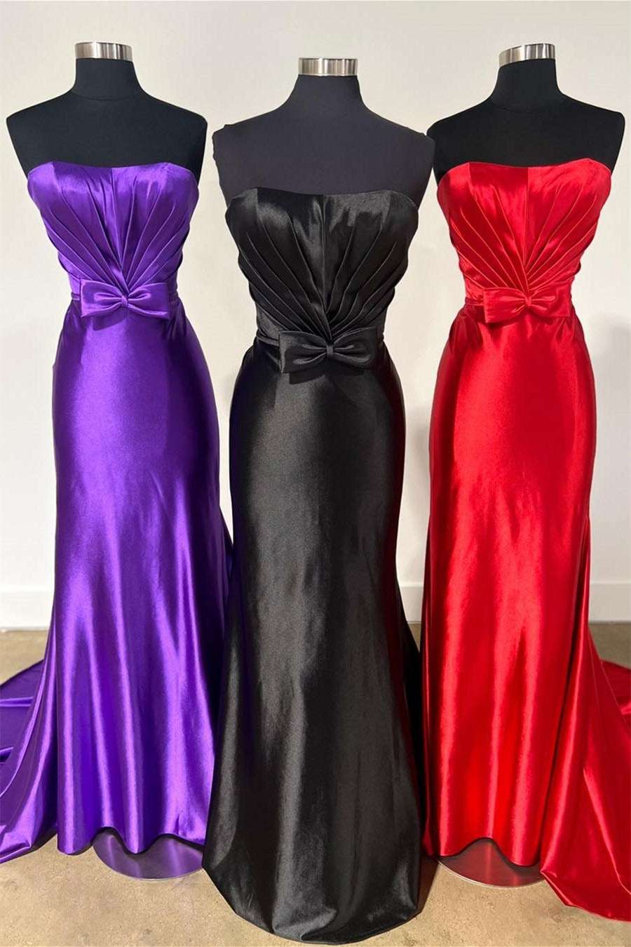 Sheath Mermaid Strapless Sweep/Brush Train Dresses Pleated Bow Prom Dress
