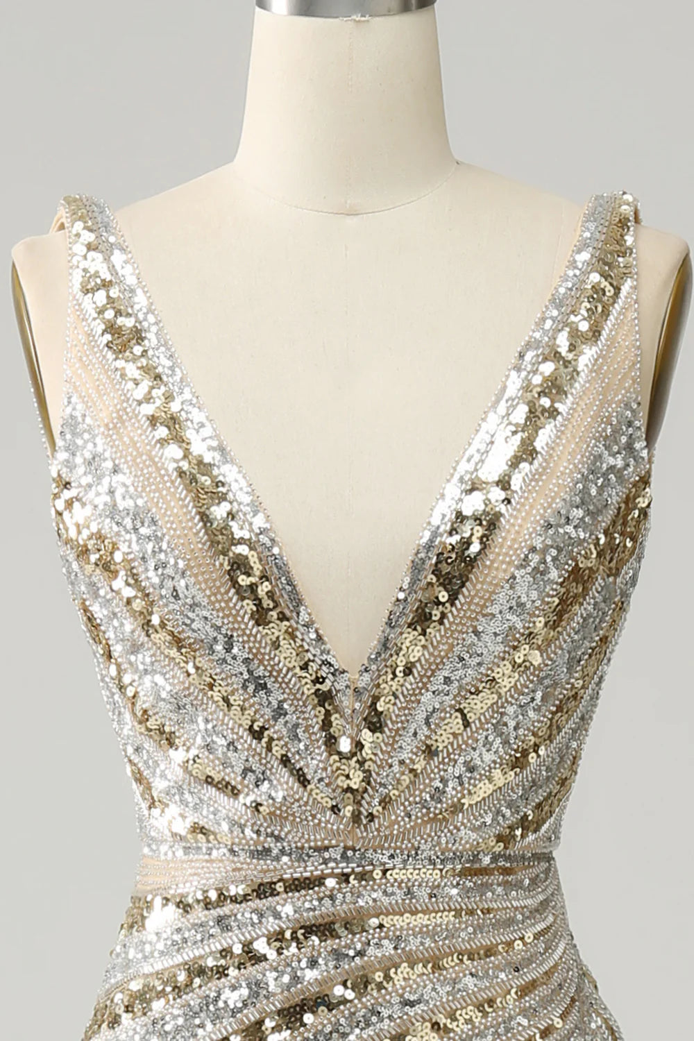 Mermaid Sleek Glitter Sparking Sequins Low V Neck Long Prom Dress with Silt