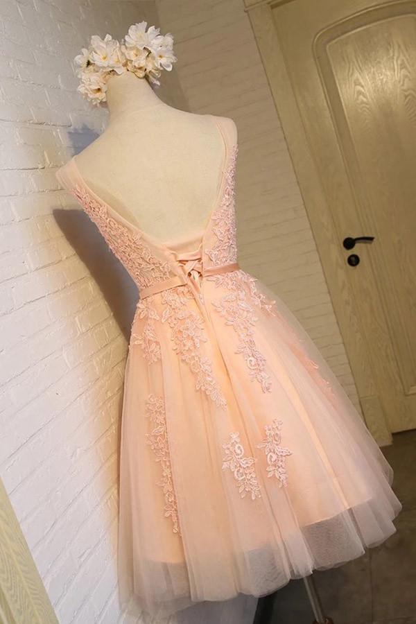 A-Line V Neck Cocktail Dress Tulle Short Mini Homecoming Dress With Appliques