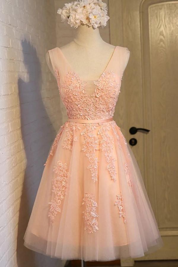 A-Line V Neck Cocktail Dress Tulle Short Mini Homecoming Dress With Appliques