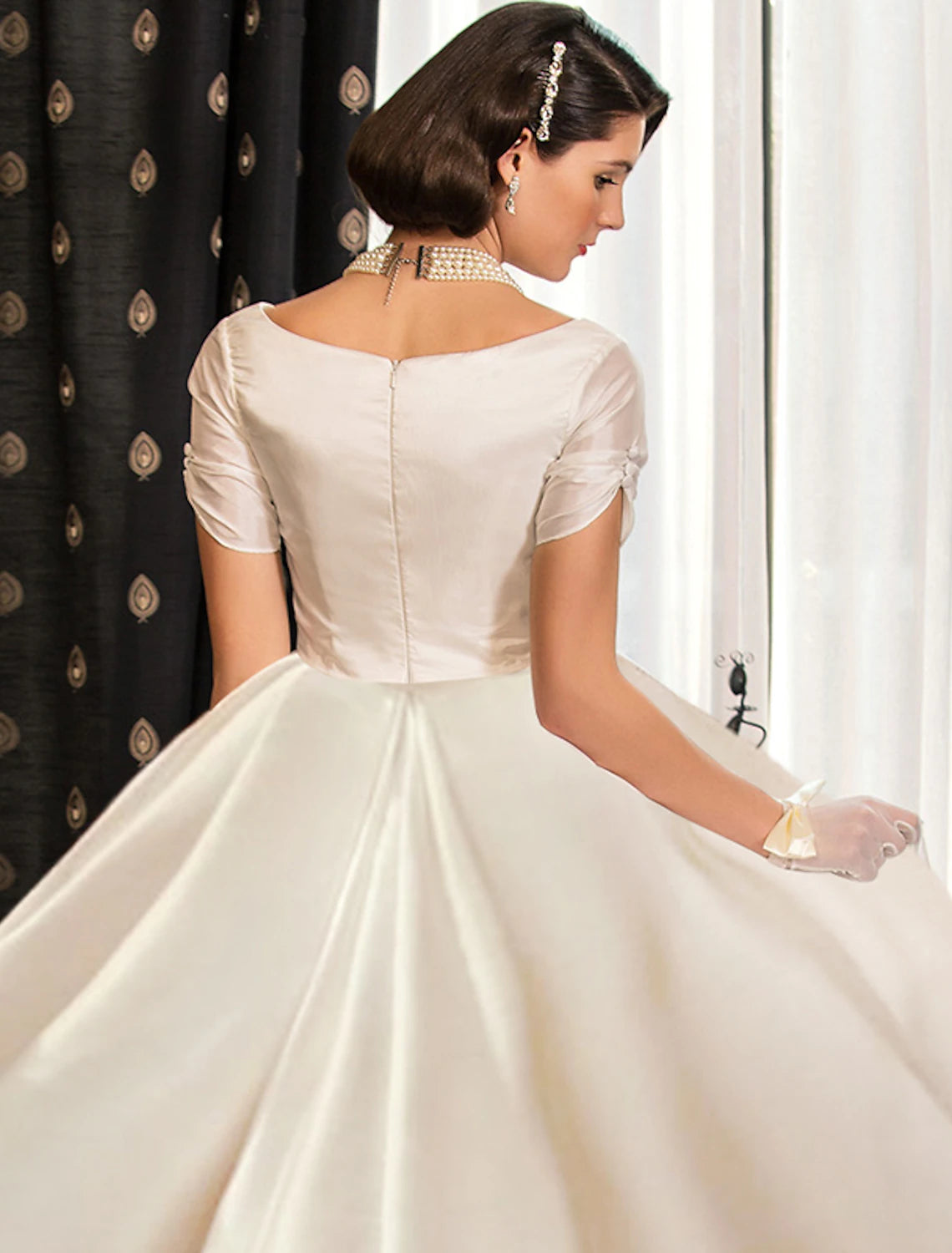 Engagement Formal Fall Wedding Dresses Ball Gown V Neck Short Sleeve Court Train Satin Bridal Gowns With Ruched Solid Color Summer Wedding Party, Women‘s Clothing