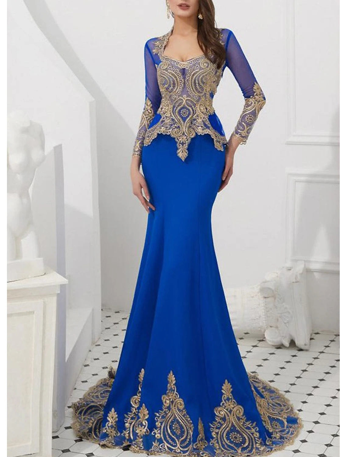 Sheath Mermaid Evening Gown Long Sleeve High Neck Court Train Prom Dress with Appliques