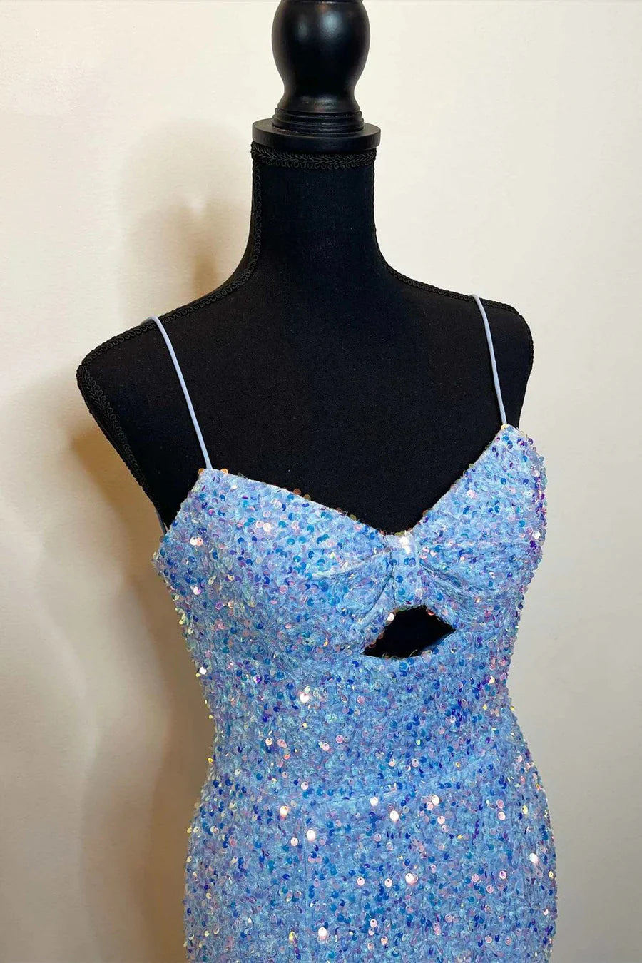 Sheath Mermaid Spaghetti Straps Sweep/Brush Train Dresses Cut-Out Sequins Long Prom Dress