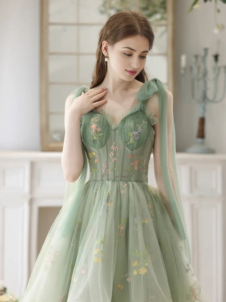 Tulle Short Prom Dress Lovely Homecoming Dress High Low Lace Party Dress With Flora Embroidery