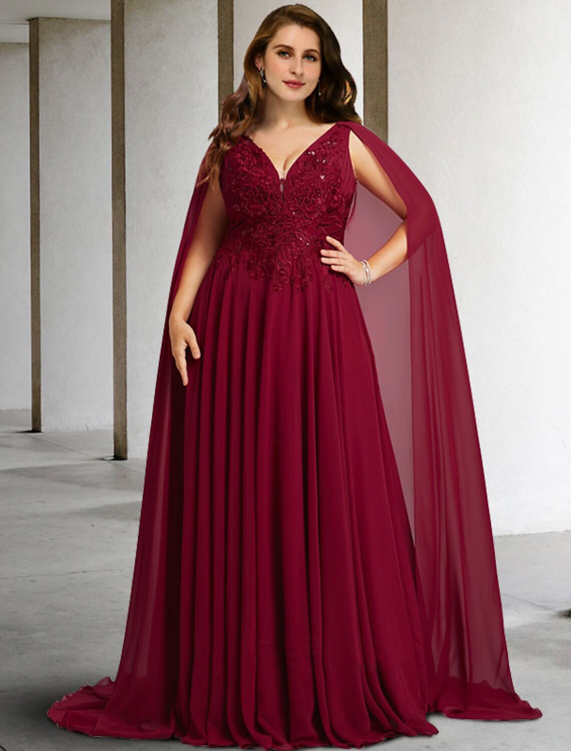 A-Line Mother of the Bride Dress Elegant Plus Size V Neck Sweep / Brush Train Chiffon Lace Sleeveless Cap Sleeve No with Pleats Beading Appliques