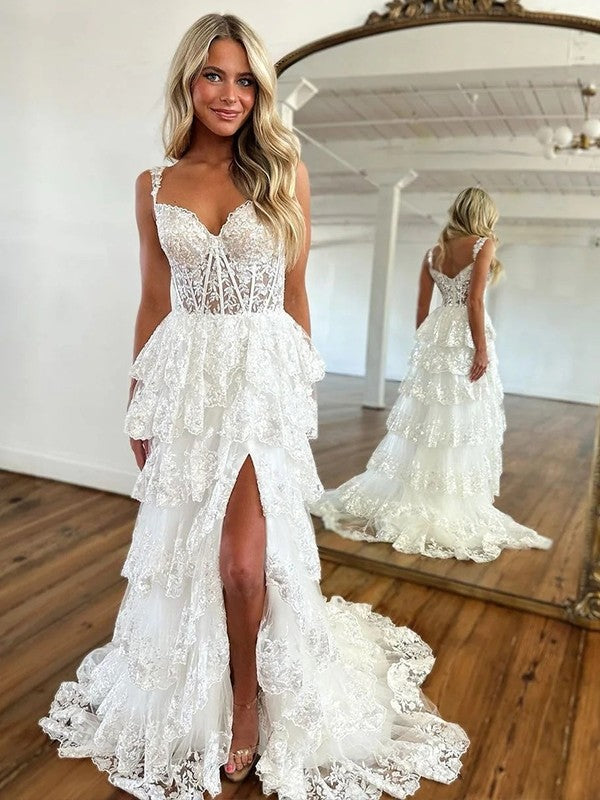 A-Line/Princess Tulle Lace Straps Sleeveless Court Train Dresses