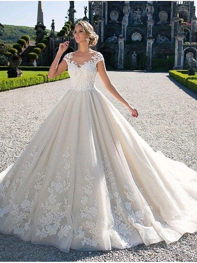 Engagement Open Back Sexy Formal Wedding Dresses Chapel Train Ball Gown Cap Sleeve Illusion Neck Lace With Applique