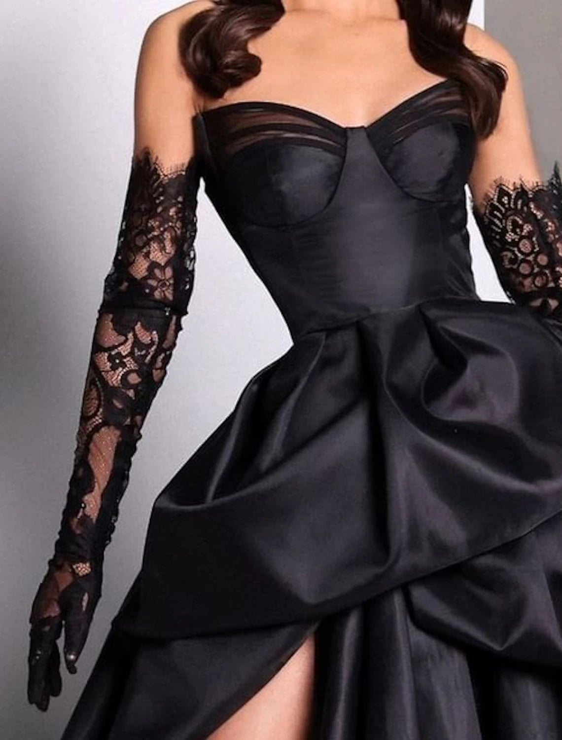 Sheath Elegant Short Sleeve Court Train Dress Long Prom Dress with Pleats Appliques