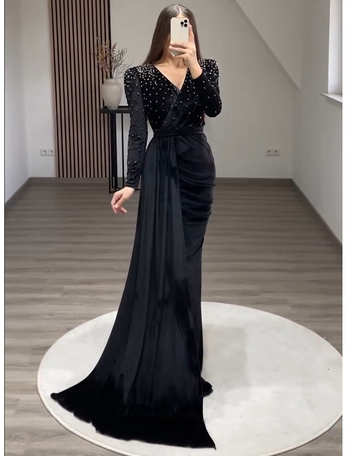 Sheath Mermaid Burgundy Floor Length Party Dress Long Sleeve V Neck Ruched Wedding Guest Velvet with Beads