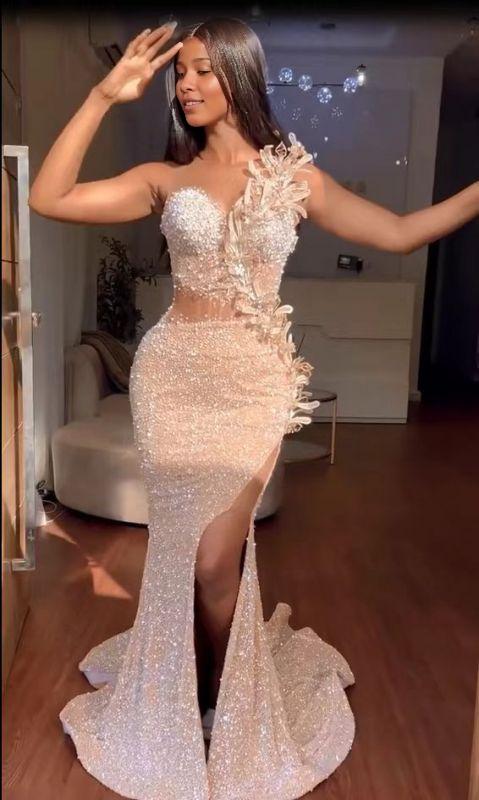 Sheath Mermaid Sleek Glitter Sparking Sequins Sweep/Brush Train Dresses Sleeveless Glitter Sequins Long Prom Dress Bodycon Party Dress With Slit