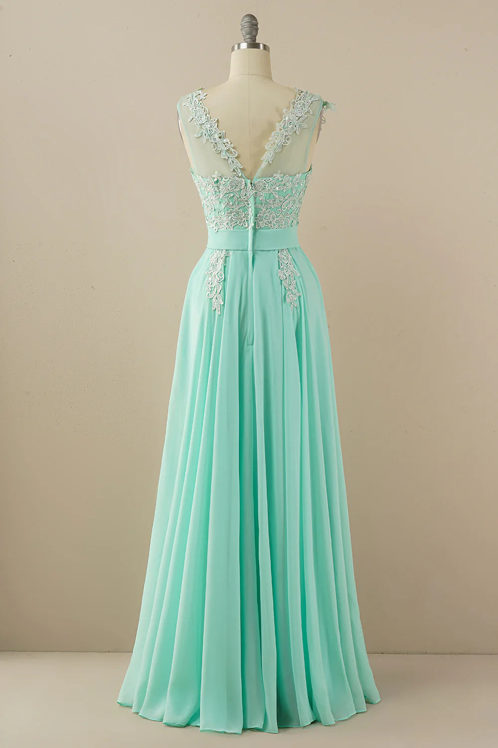 Chiffon Floor Length Beaded Bateau Prom Dress With Appliques