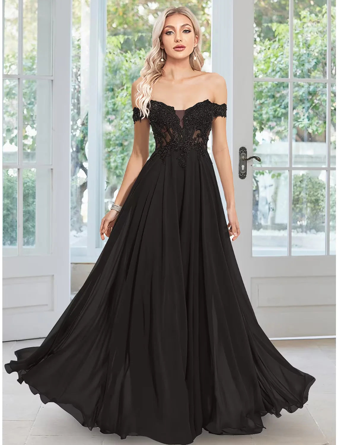 Elegant A-Line Off Shoulder Evening Gown Floor Length Sleeveless Chiffon Prom Dress with Appliques
