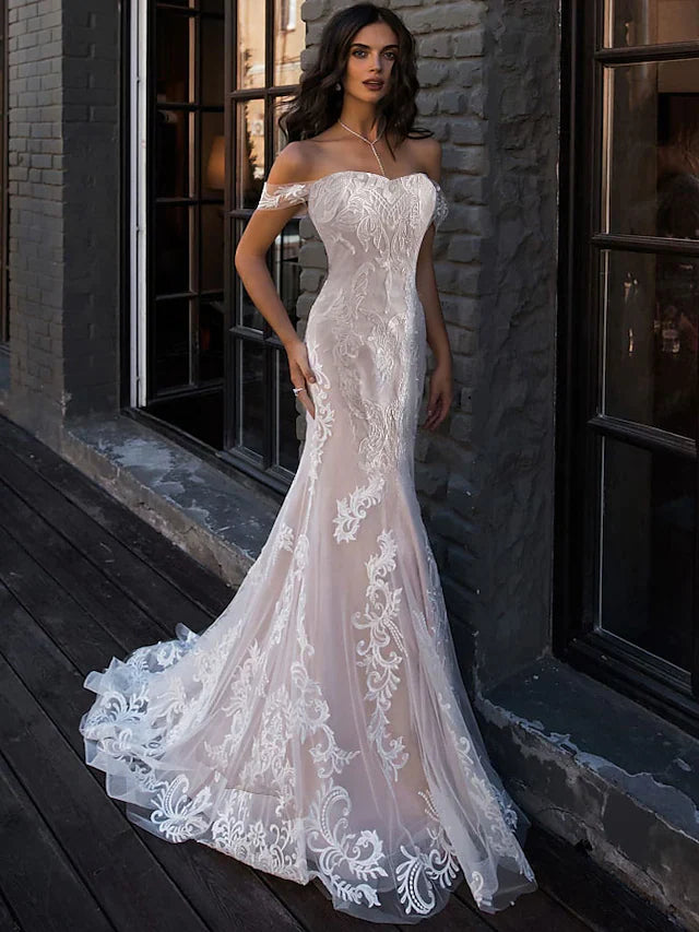 Wedding Dresses Sweetheart Neckline Court Train Lace Regular Straps Boho Illusion Detail with Lace Off Shoulder