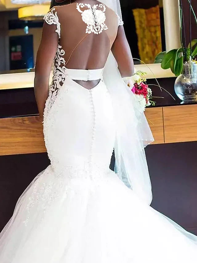 Wedding Dresses V Neck Chapel Train Lace Tulle Lace Over Satin Regular Straps Sexy Backless Tull with Appliques