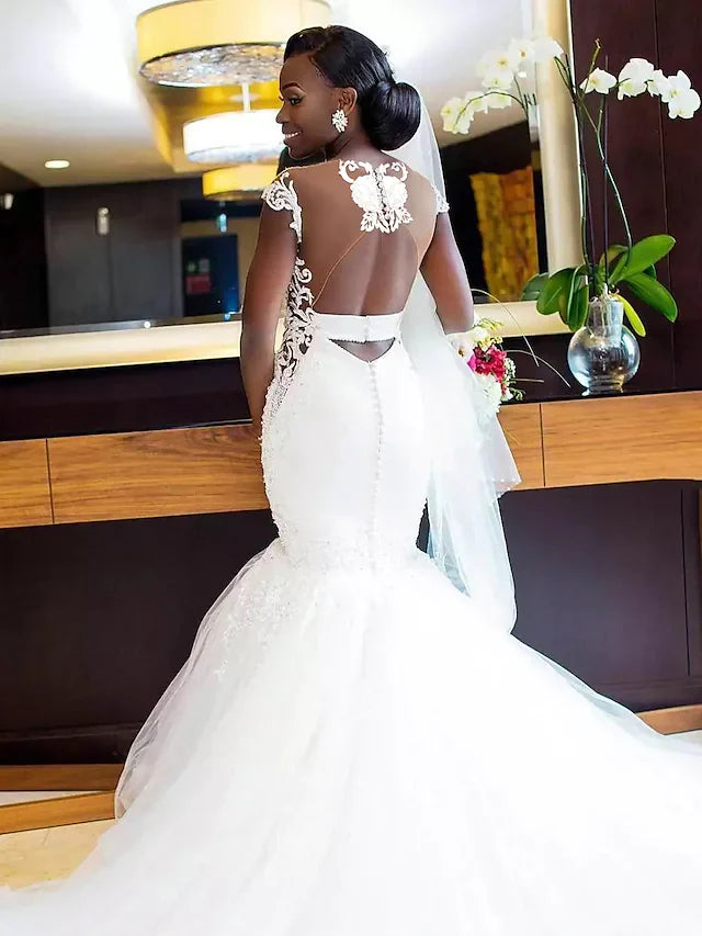 Wedding Dresses V Neck Chapel Train Lace Tulle Lace Over Satin Regular Straps Sexy Backless Tull with Appliques