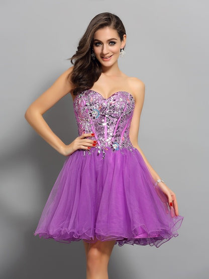 A-Line/Princess Sweetheart Beading Sleeveless Short Satin Cocktail Dresses