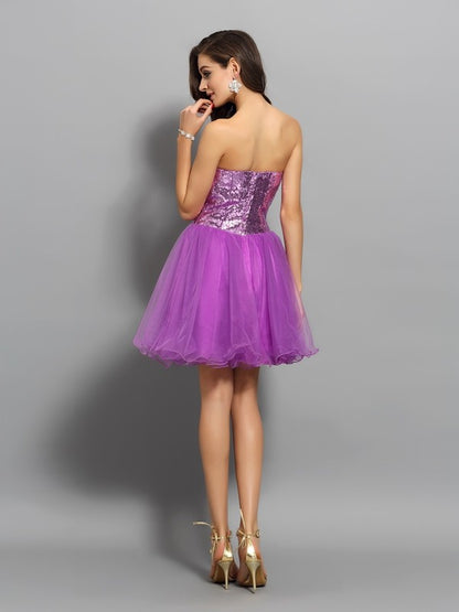 A-Line/Princess Sweetheart Beading Sleeveless Short Satin Cocktail Dresses