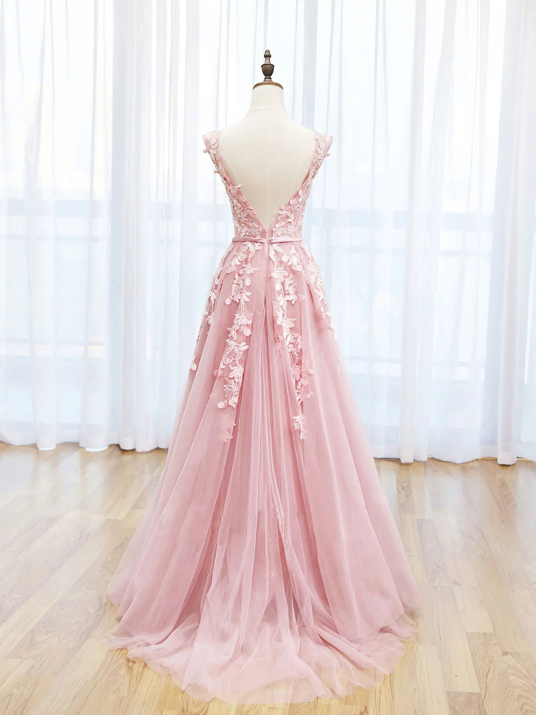 A-Line Lace Pink Long Prom Dress Bridesmaid Dress Formal Dresses With Appliques