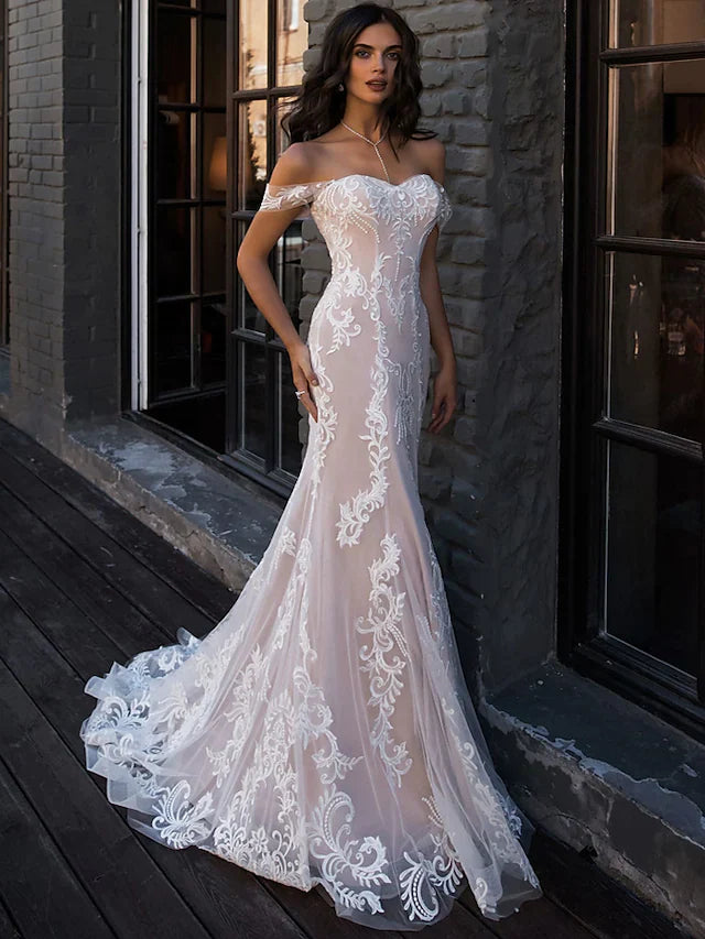 Wedding Dresses Sweetheart Neckline Court Train Lace Regular Straps Boho Illusion Detail with Lace Off Shoulder