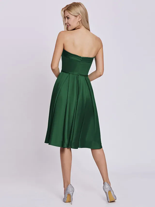 A-Line Minimalist Elegant Engagement Cocktail Party Dress Strapless Sleeveless Knee Length Satin with Bow(s) Pleats