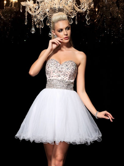 A-Line/Princess Sweetheart Beading Sleeveless Short Net Cocktail Dresses with Sequins