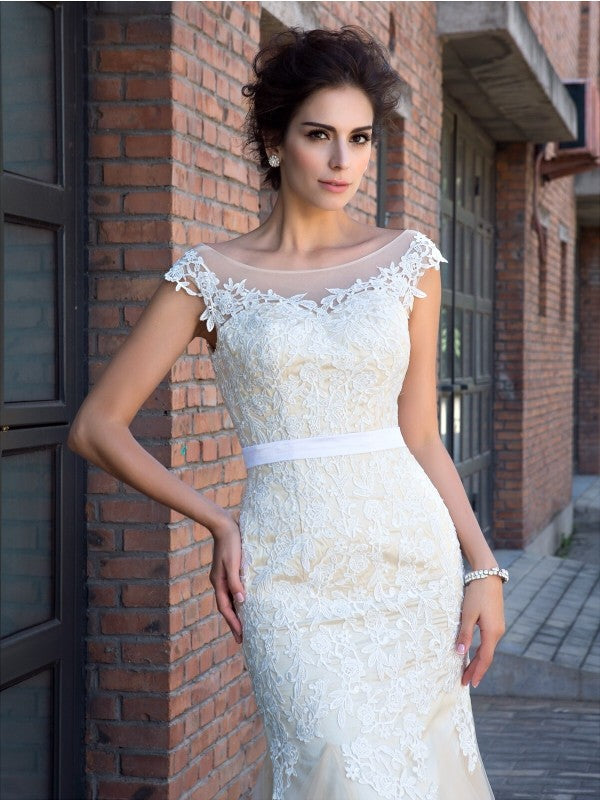 Trumpet/Mermaid Sheer Neck Applique Short Sleeves Long Net Party Dresses Formal Dresses