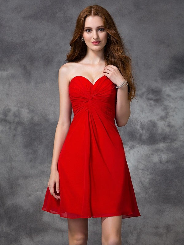 A-line/Princess Sweetheart Ruched Sleeveless Short Chiffon Cocktail Dresses