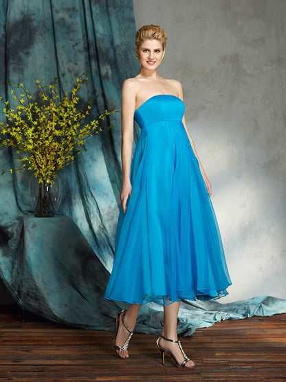 A-Line/Princess Strapless Applique Sleeveless Short Organza Mother of the Bride Dresses