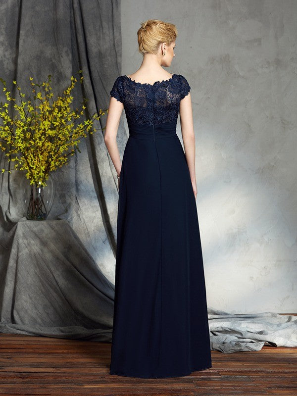 A-Line/Princess Bateau Applique Short Sleeves Long Chiffon Mother of the Bride Dresses