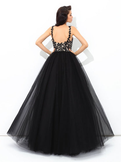 Ball Gown Straps Applique Sleeveless Long Net Quinceanera Dresses