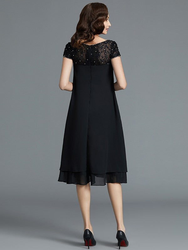 A-Line Sleeveless Scoop Knee-Length Chiffon Mother of the Bride Dresses