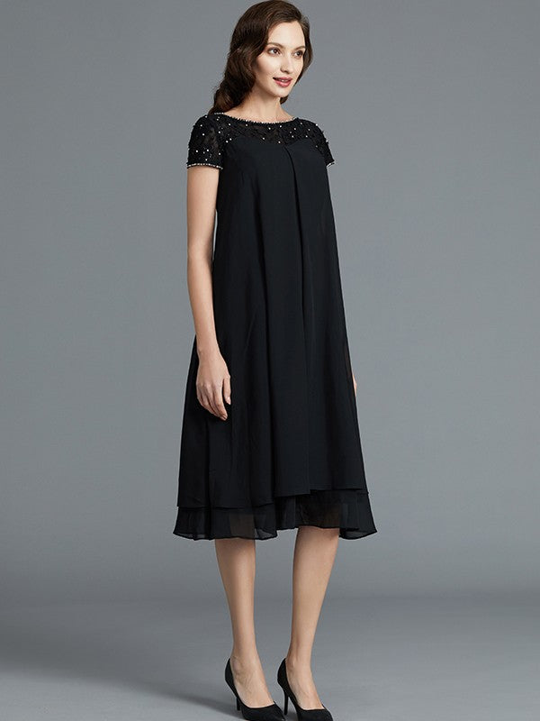 A-Line Sleeveless Scoop Knee-Length Chiffon Mother of the Bride Dresses