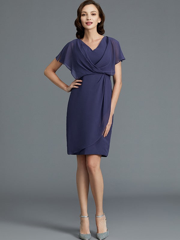 A Line Sheath/Column V-neck Short Sleeves Chiffon Knee-Length Mother of the Bride Dresses