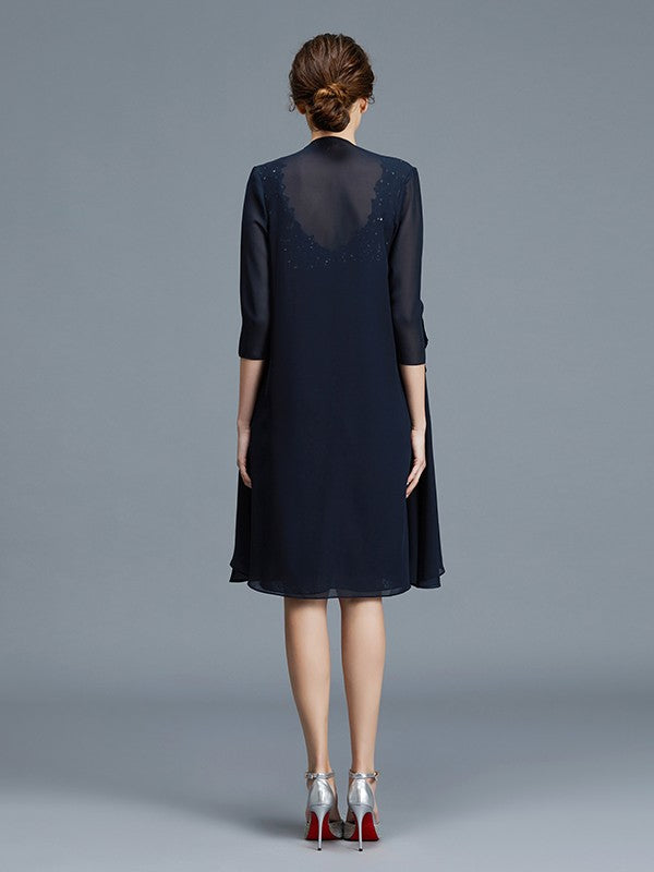 A Line Sheath/Column V-neck Ruffles Chiffon Sleeveless Knee-Length Mother of the Bride Dresses