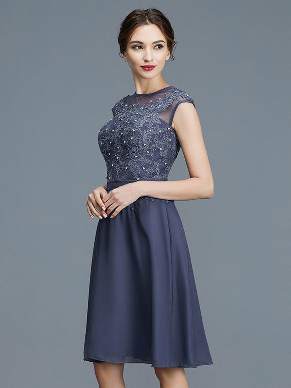 A-Line Scoop Chiffon Sleeveless Beading Knee-Length Mother of the Bride Dresses