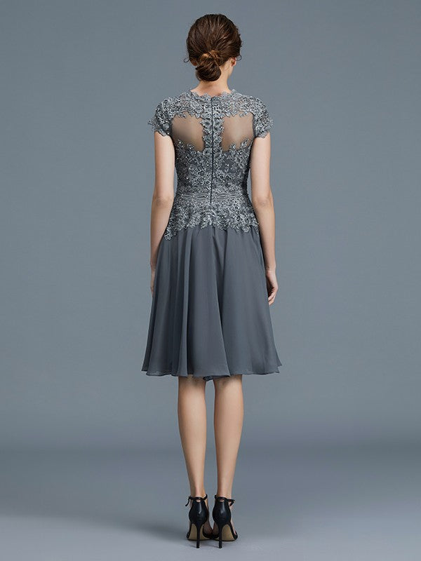 A-Line V-neck Chiffon Applique Sleeveless Knee-Length Mother of the Bride Dresses