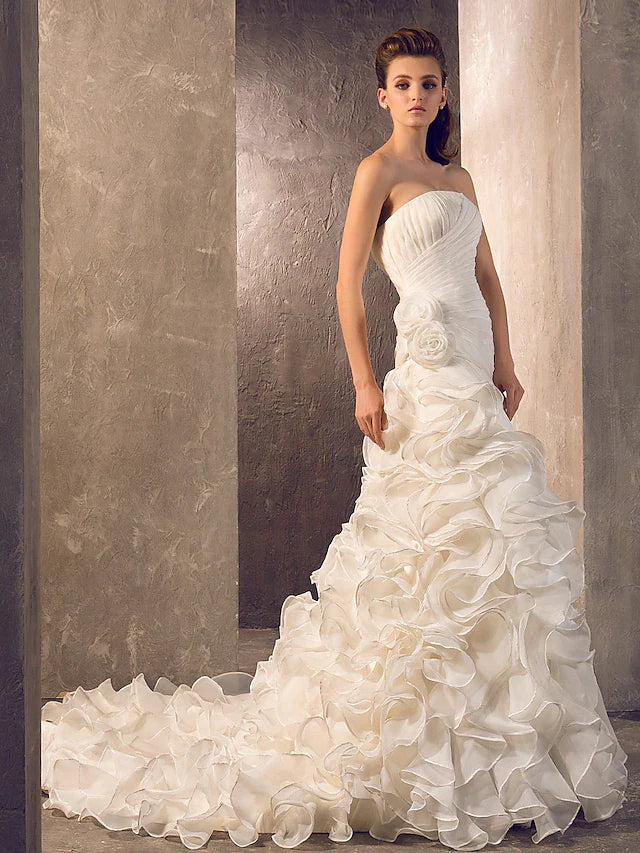 Wedding Dresses Strapless Court Train Organza Sleeveless with Flower Cascading Ruffle Side-Draped
