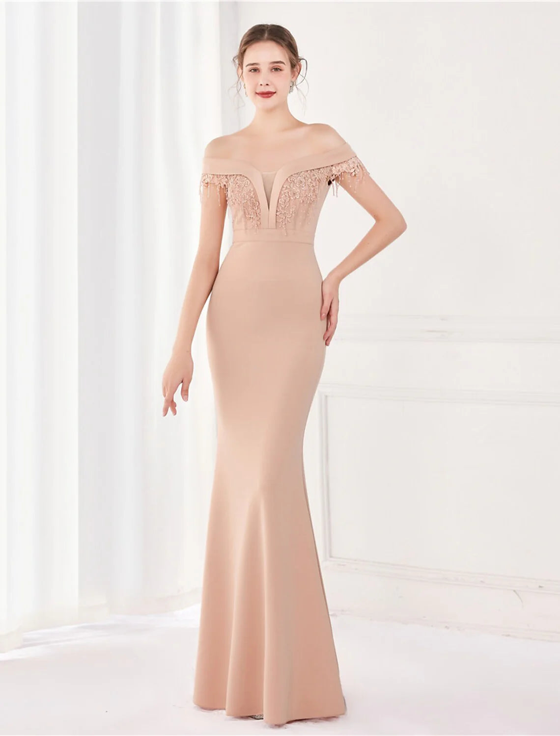 Mermaid / Trumpet Elegant  Wedding Guest Formal Evening Dress Off Shoulder V Back Short Sleeve Floor Length Satin with Tassel