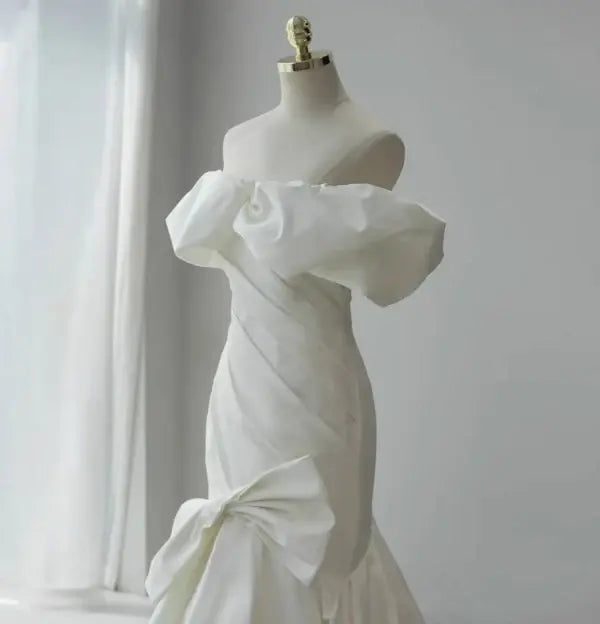 Charming Off the Shoulder Long Formal Prom Dress Elegant Evening Gowns Modern Wedding Dress