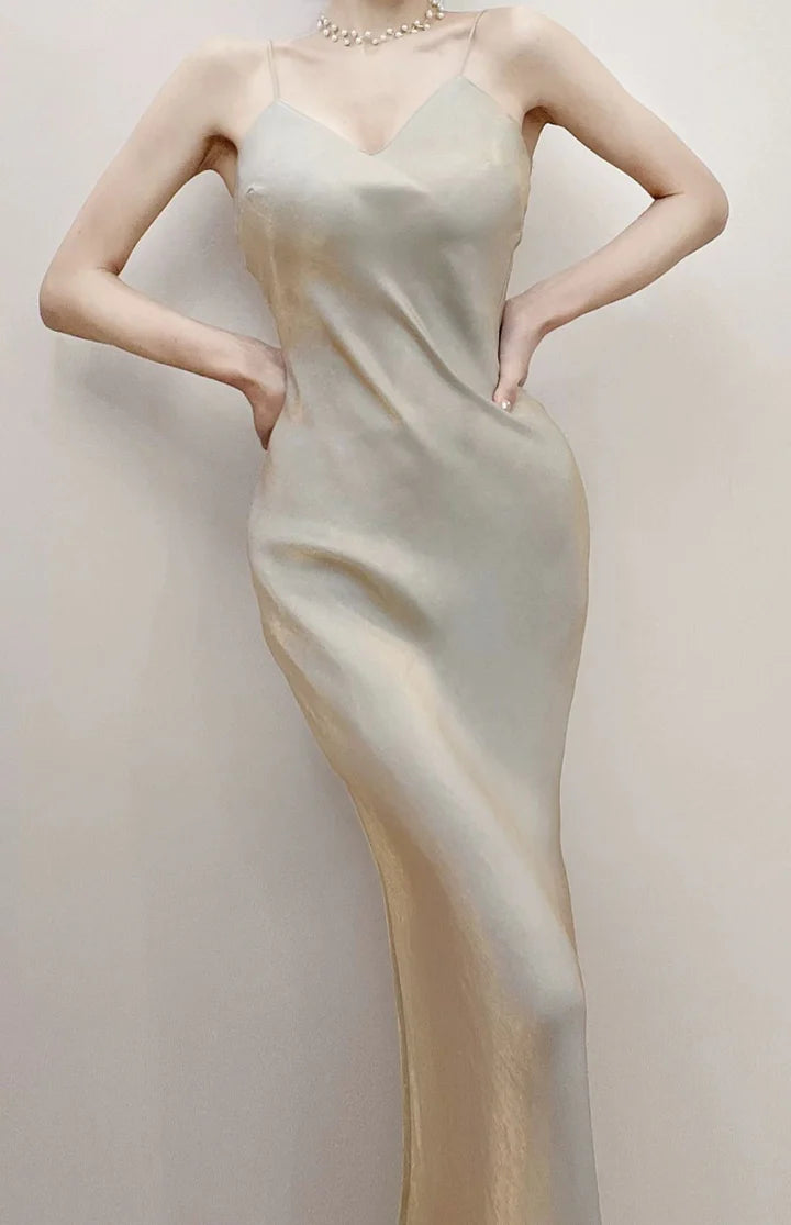 Charming Spaghetti Straps V-neck Sleeveless Long Prom Dress Elegant Evening Party Dress Vacation Dress