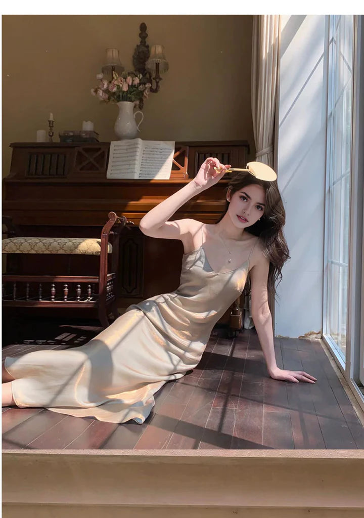 Charming Spaghetti Straps V-neck Sleeveless Long Prom Dress Elegant Evening Party Dress Vacation Dress