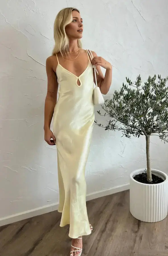 Elegant Yellow Satin Spaghetti Strap Sleeveless Long Prom Dress Simple Evening Party Dress