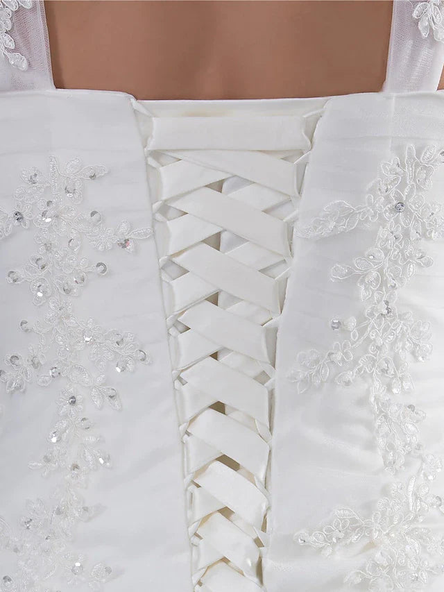 A-Line Wedding Dresses Sweetheart Neckline Chapel Train Lace Tulle Spaghetti Strap with Beading Appliques